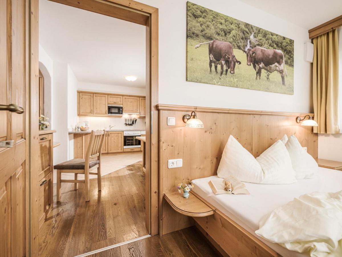Kinderbauernhof Scharrerhof Hollersbach im Pinzgau Eksteriør billede