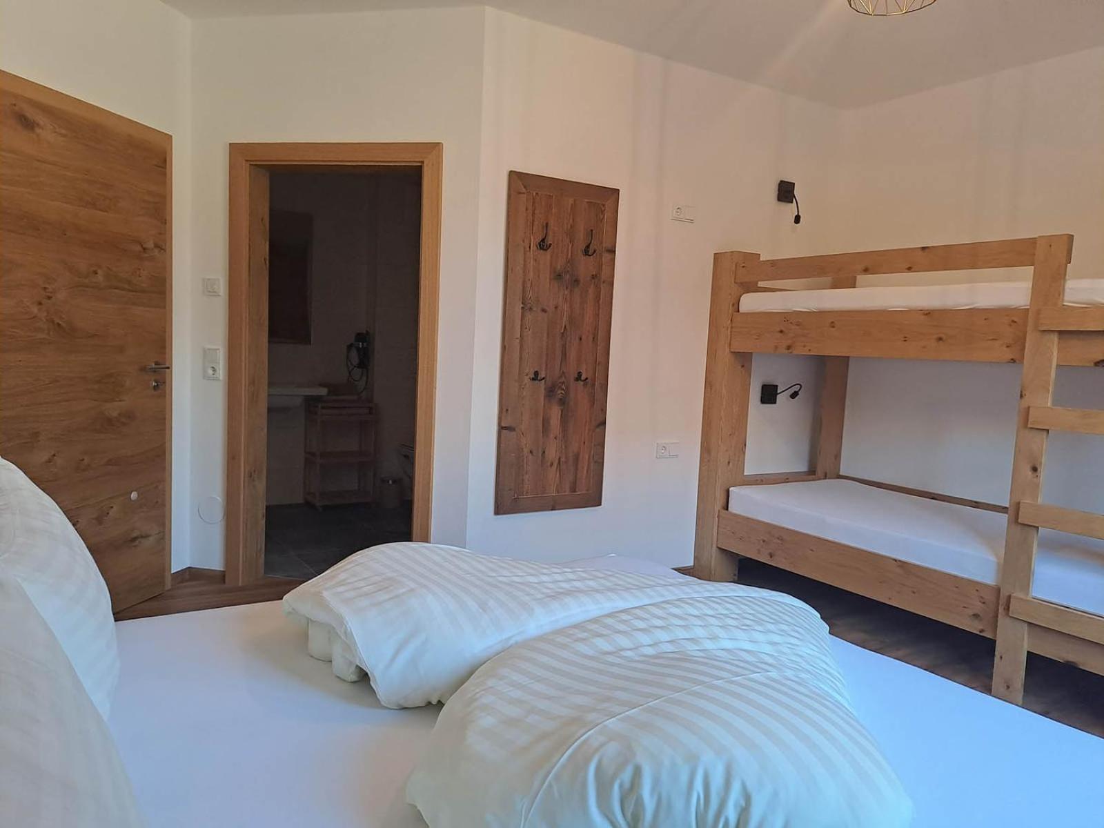 Kinderbauernhof Scharrerhof Hollersbach im Pinzgau Værelse billede